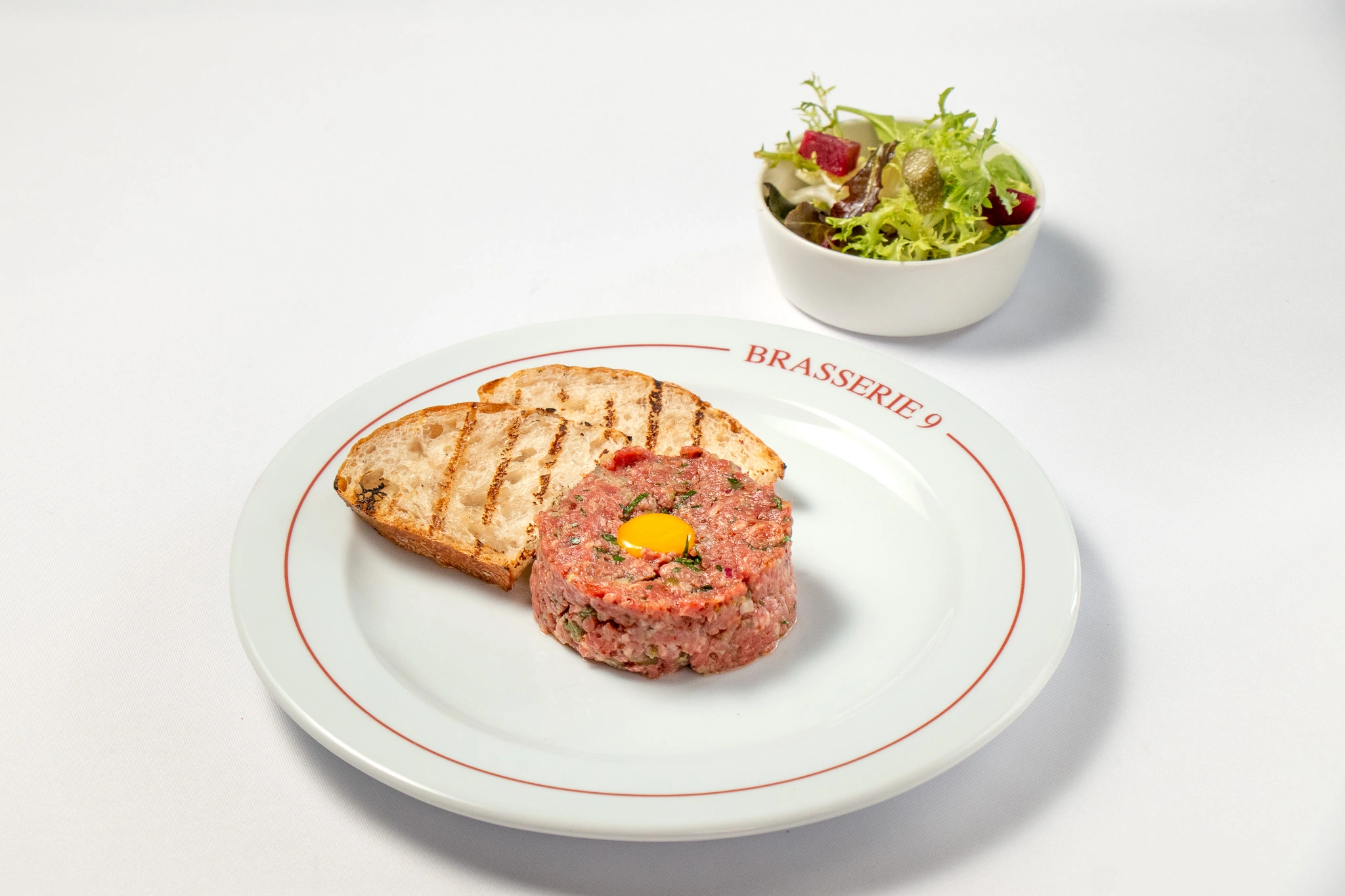 Classic Beef Tartare 80 / 160 GM